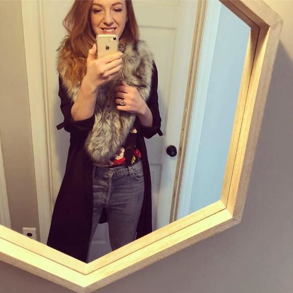 Meet your Posher, Rebecca - Picture 1 of 1